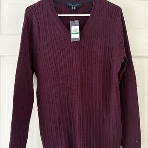 Tommy Hilfiger Women's V-Neck Cable Knit Sweater - Merlot